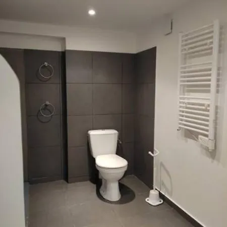 T4 Caminu, Pool & Garden, 6 Guests شقة *