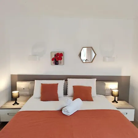 شقة T4 Caminu, Pool & Garden, 6 Guests *